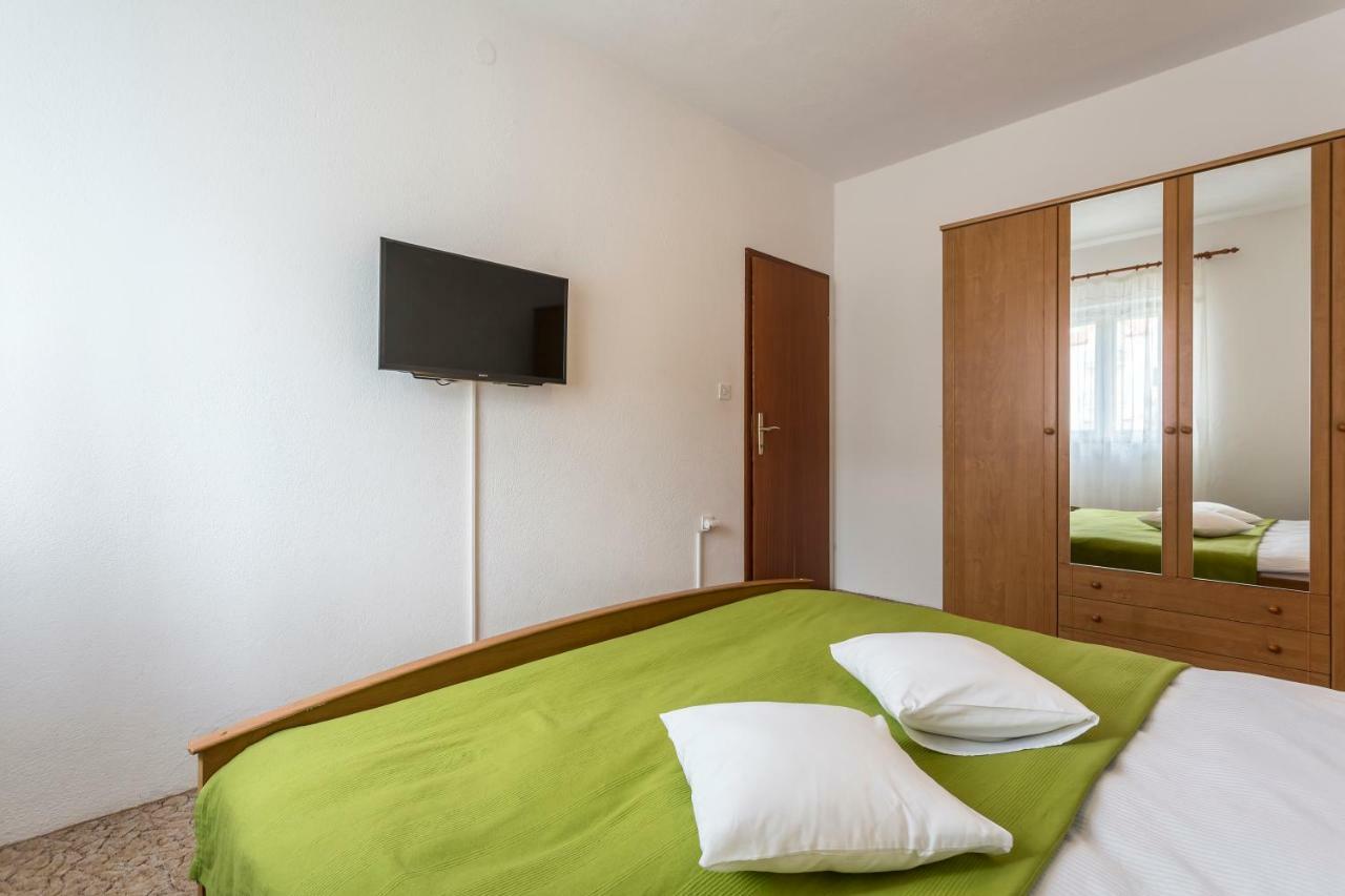 Apartmani Bezma ボル エクステリア 写真