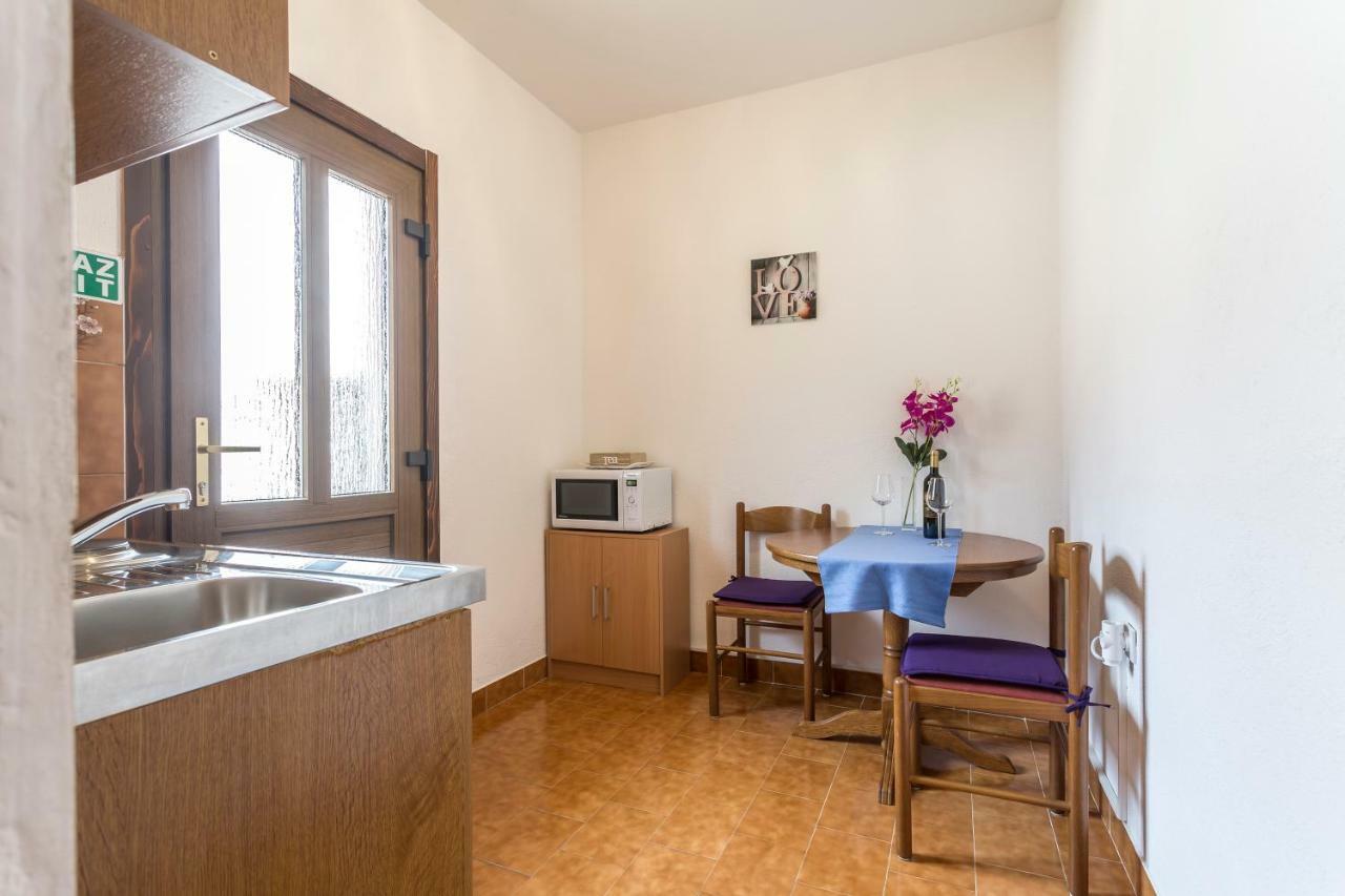 Apartmani Bezma ボル エクステリア 写真